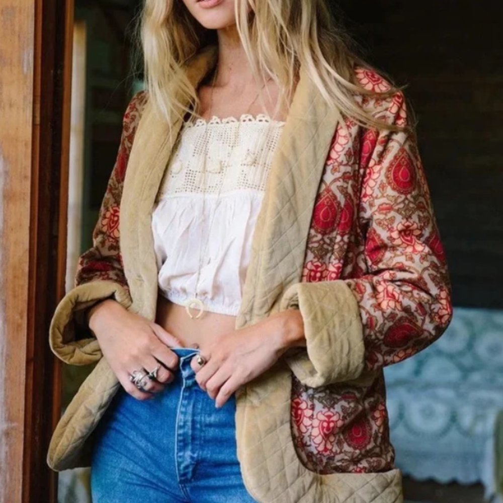 Chasing Unicorns California Bound Quilted Velvet Afghan Jacket sz XS